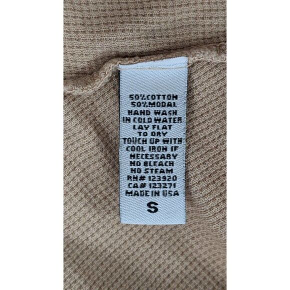 Lamade Womens Size Small Tan 3/4 Sleeve V Neck Pullover Basic T Shirt - Picture 7 of 7